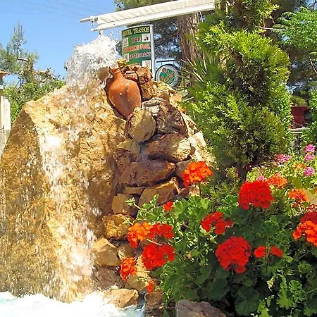 Thassos فندق بيفكاري