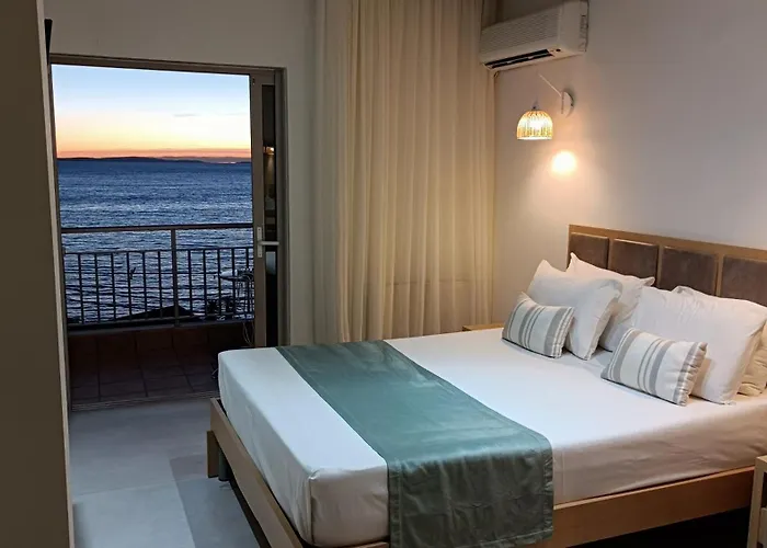 Thassos ペフカリ